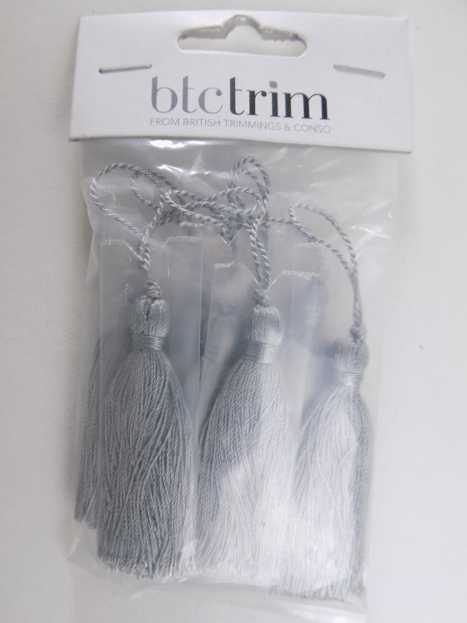 BTTA19 SILVER 6CM TASSEL PACK OF 8